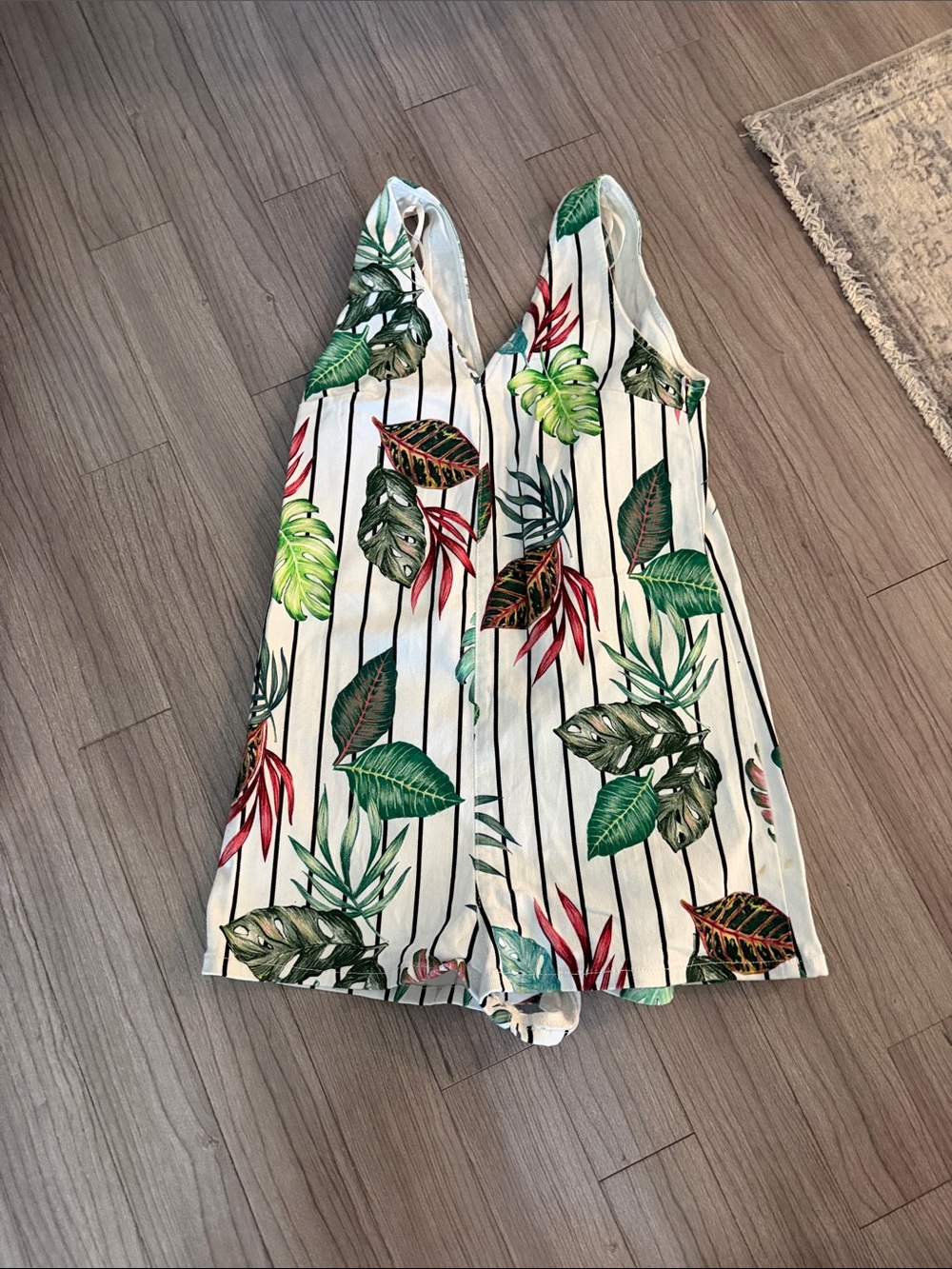 T&J Designs White Sleeveless Romper with Green & Red Tropical Leaf Print